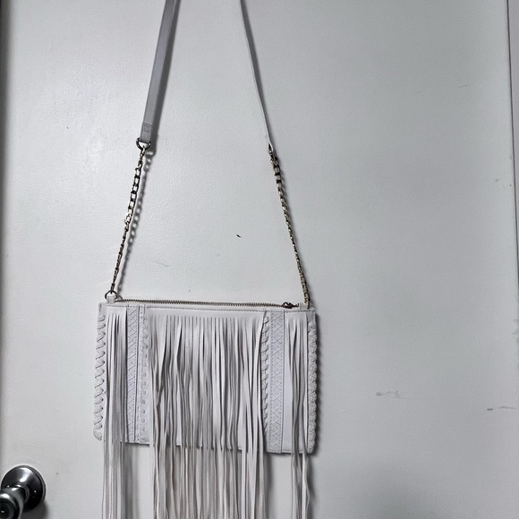 River Island White Fringe Crossbody Bag - Picture 2 of 8
